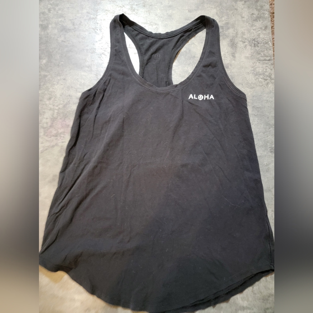ALOHAS Black Racerback Tank Top